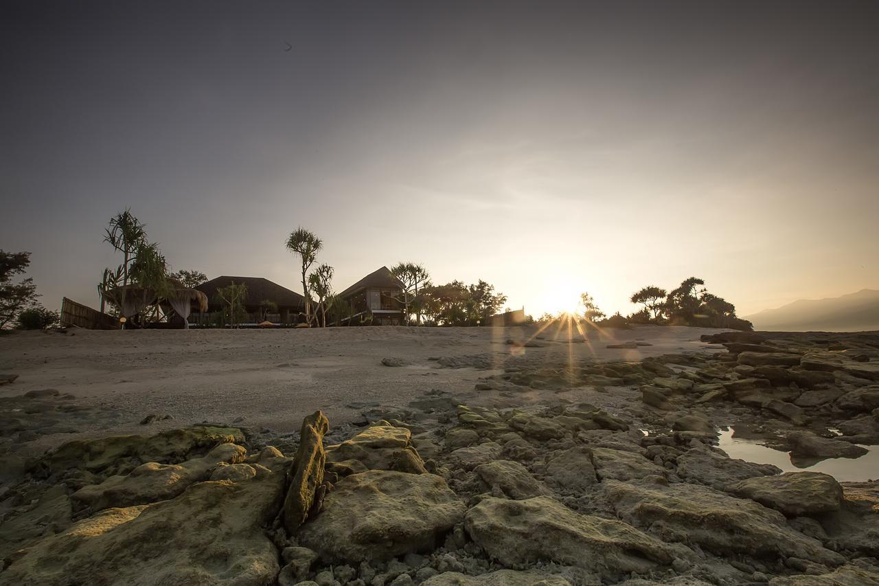 Sunset House Gili Meno Hotel Luaran gambar